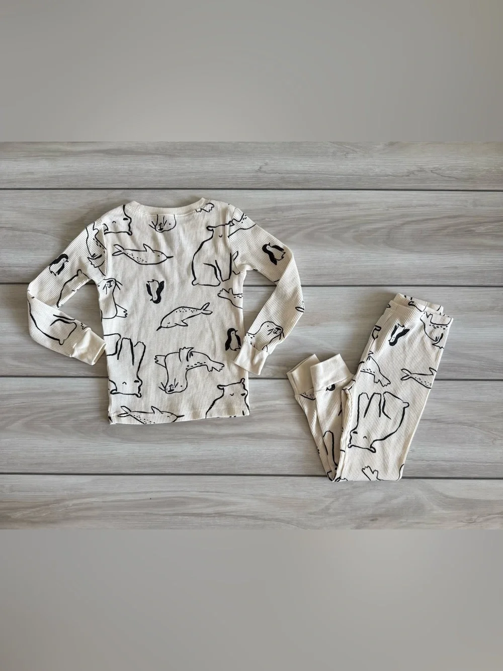 Carter's Chill Out Pajama Set Beige 4T NWOT